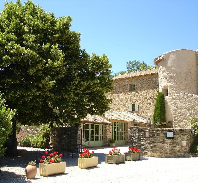 Domaine De La Grange Neuve Hotel La Roque-sur-Pernes Exterior photo